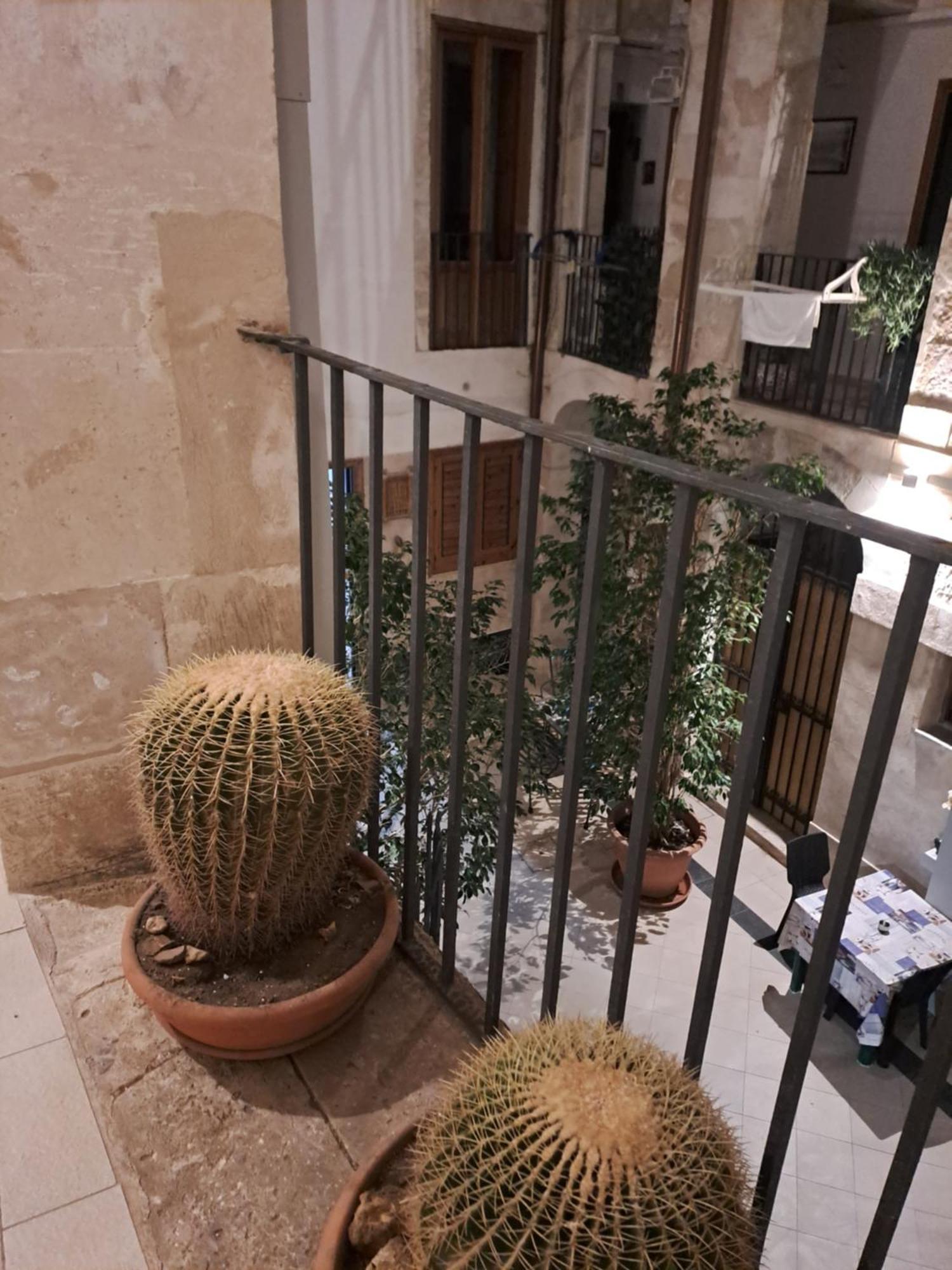 Syrakosia A Ortigia Villa Syracuse Buitenkant foto