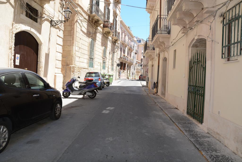 Syrakosia A Ortigia Villa Syracuse Buitenkant foto